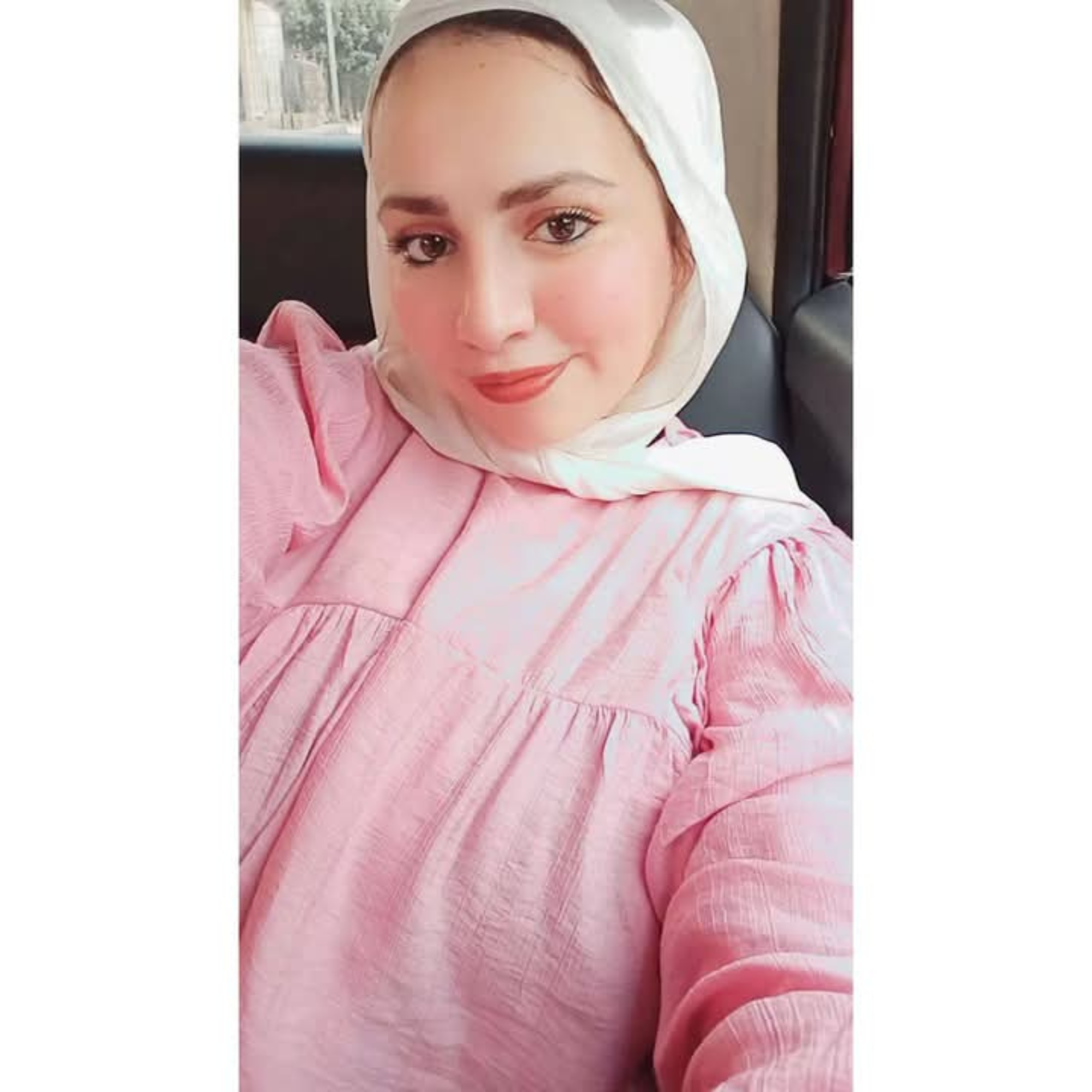 غادة رجب أمام